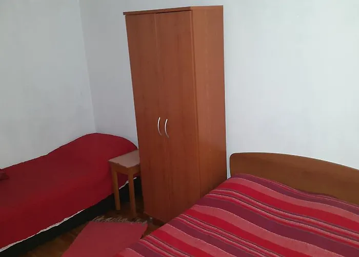 Nera Apartman *