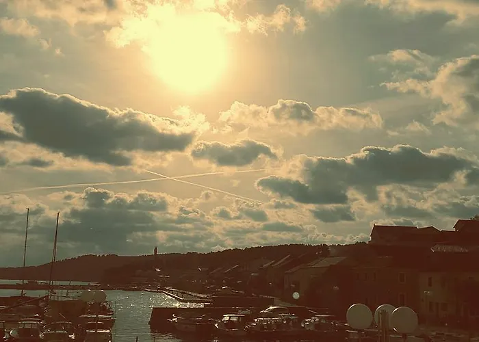 아파트 Nera 살리